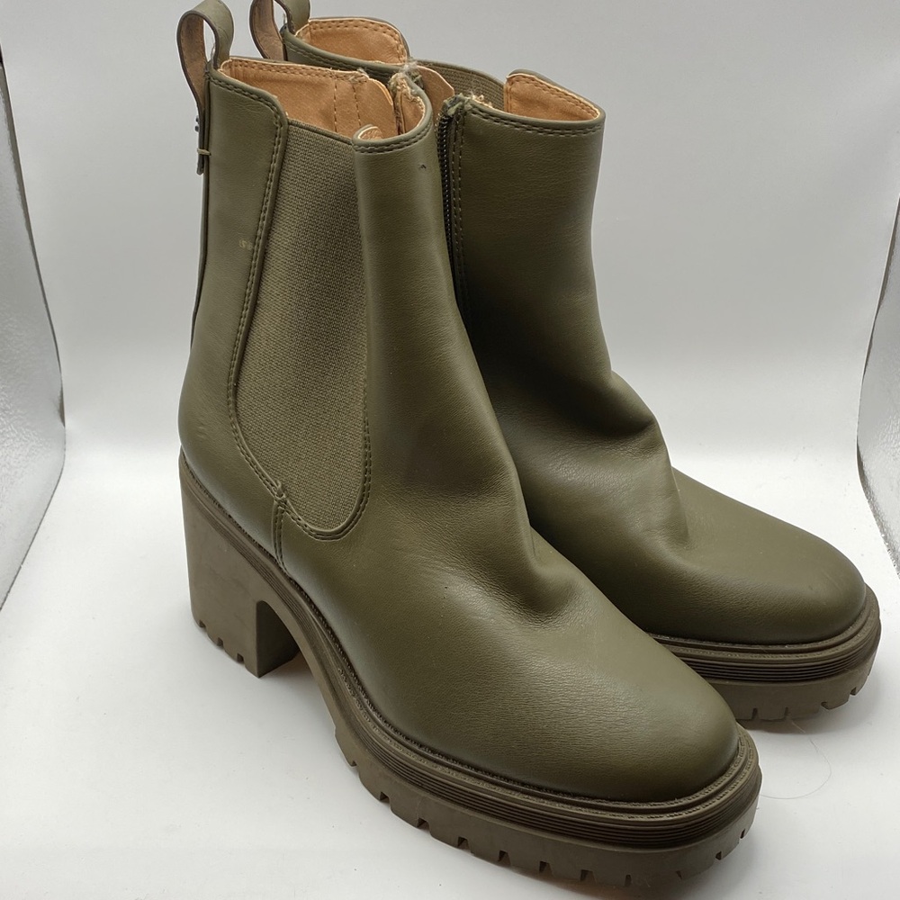 Sam & Libby Khaki Chunky Heel Booties